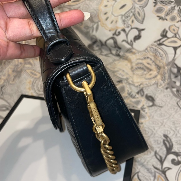 Gucci Crossbody - Picture 6 of 10